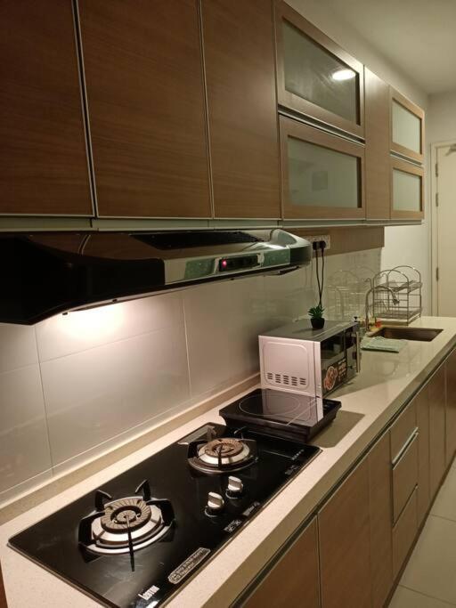 Duplex Condo@Maritime 8 George Town Ngoại thất bức ảnh